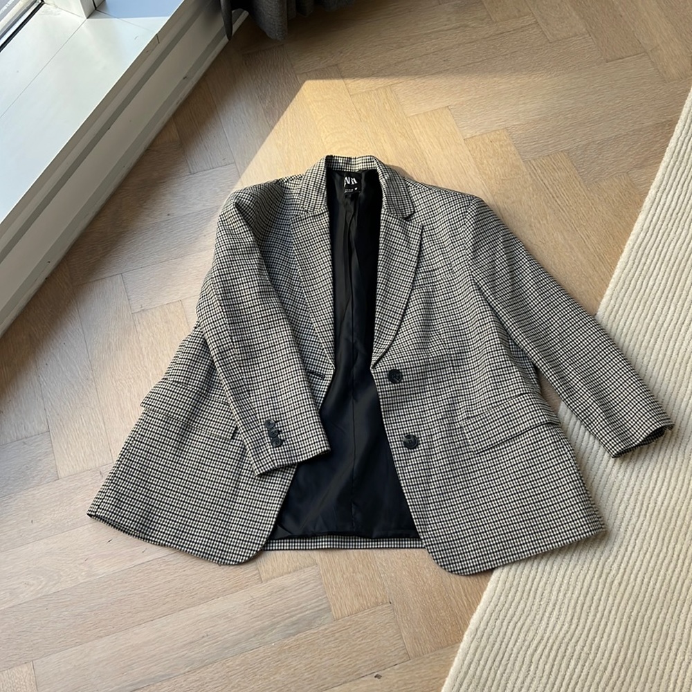 Zara Black and White Houndstooth Blazer